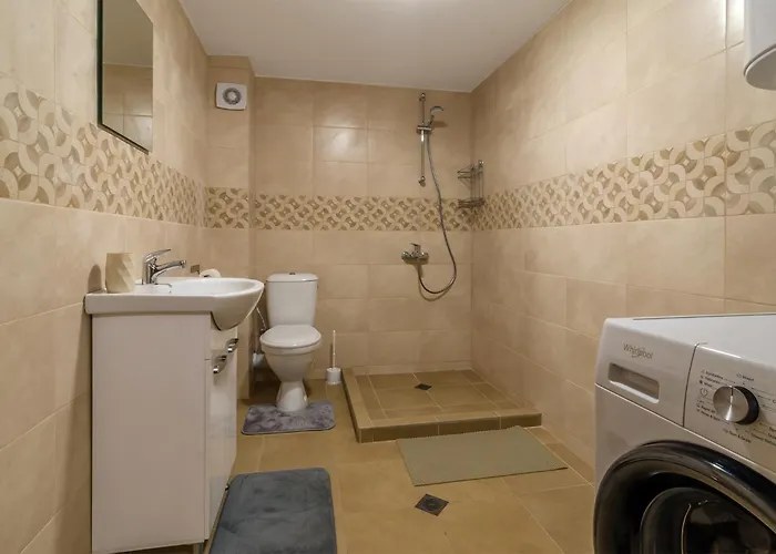 Brizy Apartment Warna